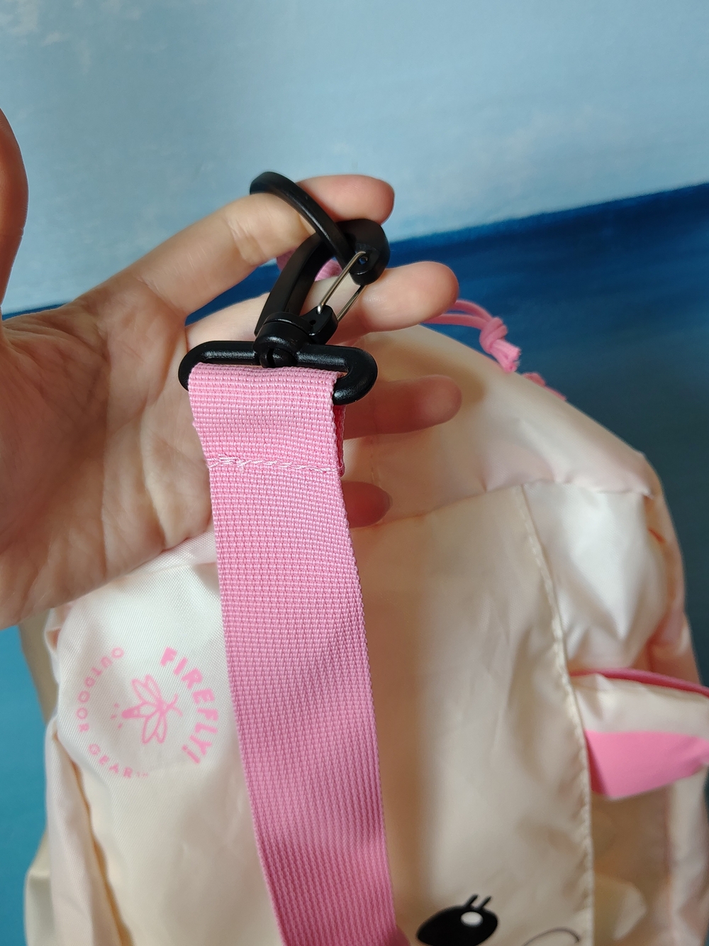 Firefly Outdoor Gear Llama Duffel Bag – Cream & Pink – Excellent Condition - Picture 8 of 9